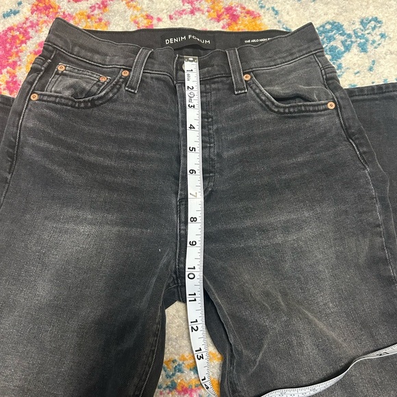 Aritzia Denim Forum The Arlo High Rise Straight 28L - Picture 8 of 9